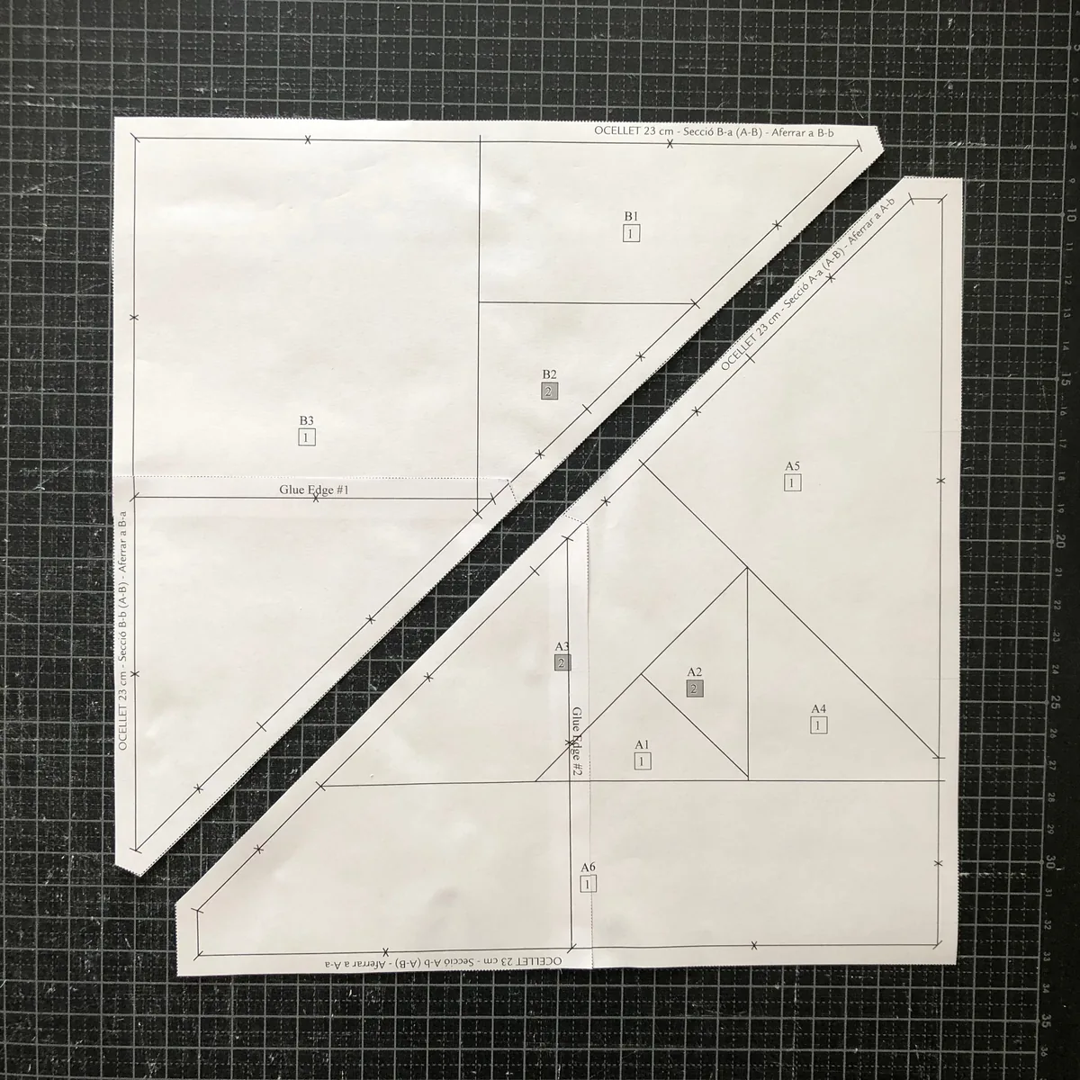 Sections and units: foundation paper piecing tutorial, photo 1