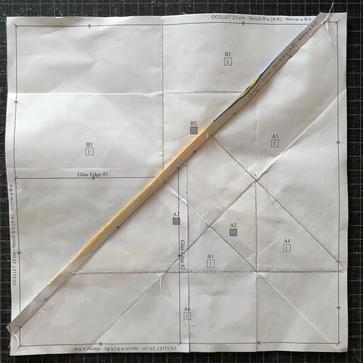 Joining the Sections: foundation paper piecing tutorial, photo 4